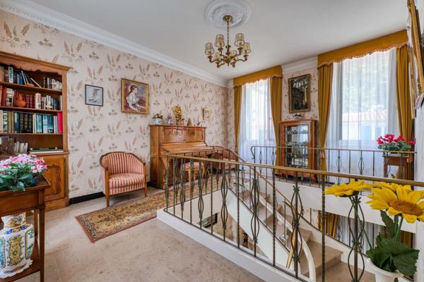 Vente Maison de luxe Le Château-d'Oléron 18 Pièces 402 m²