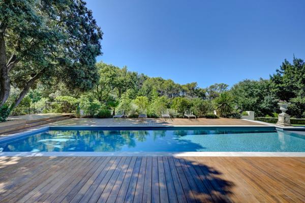 Vente Maison de luxe Aix-en-Provence 20 Pièces 650 m²