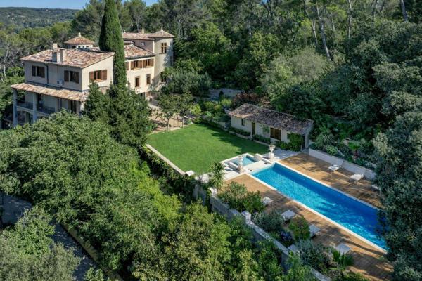 Vente Maison de luxe Aix-en-Provence 20 Pièces 650 m²