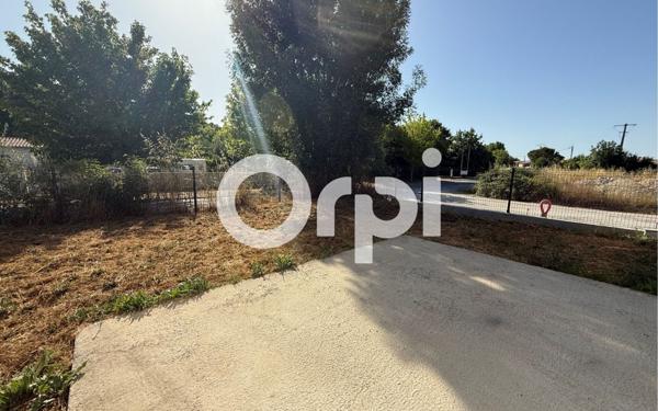 Maison à louer    3 pièces •  Mauzé-sur-le-Mignon