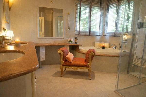 Vente Propriété de luxe Perpignan 8 Pièces 303 m²