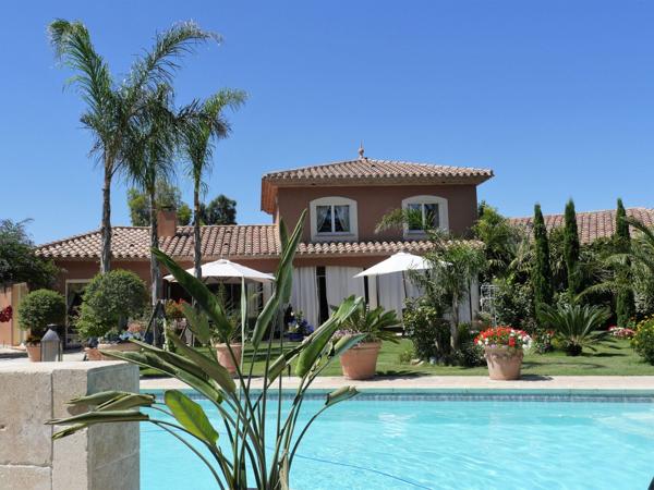 Vente Propriété de luxe Perpignan 8 Pièces 303 m²