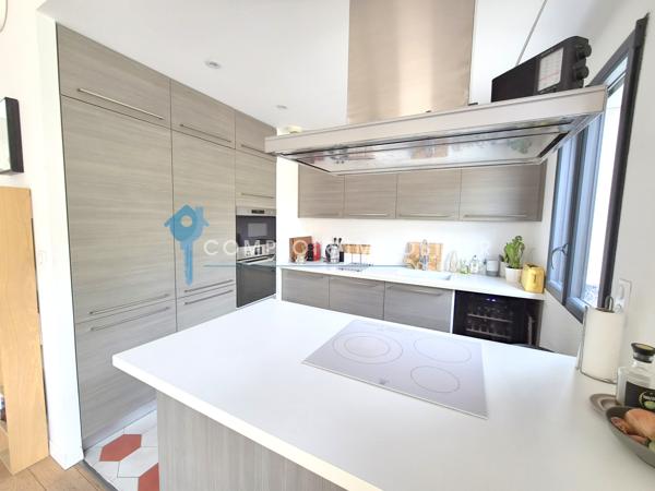 Maison 5 pièce(s) 4 chambre(s) 101 m²