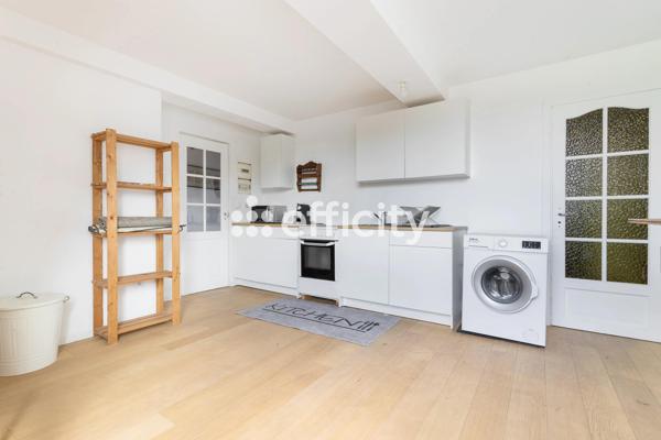 Maison
         11 pièces
        - 290 m² Exclusivité 520 000 € *