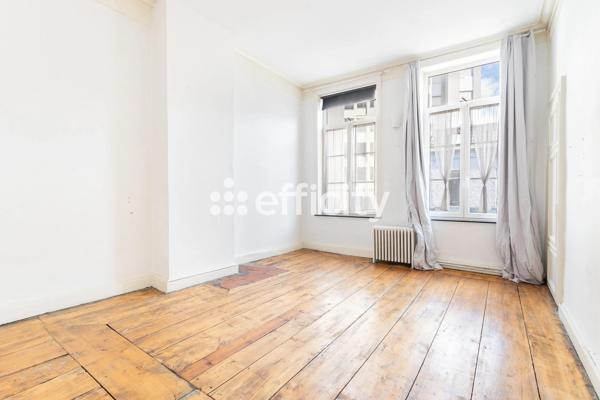 Maison
         11 pièces
        - 290 m² Exclusivité 520 000 € *