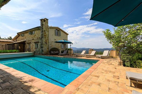 Vente Villa de luxe Montauroux 8 Pièces 310 m²