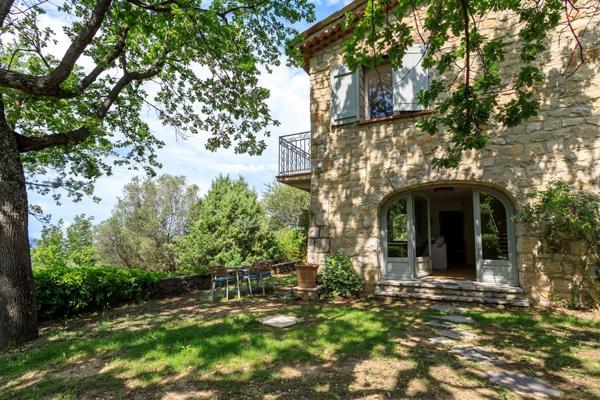 Vente Villa de luxe Montauroux 8 Pièces 310 m²