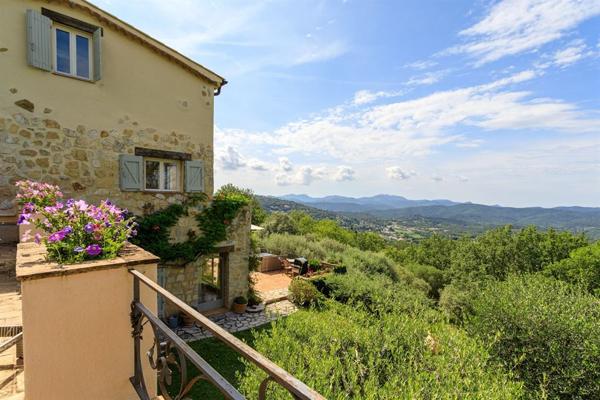 Vente Villa de luxe Montauroux 8 Pièces 310 m²