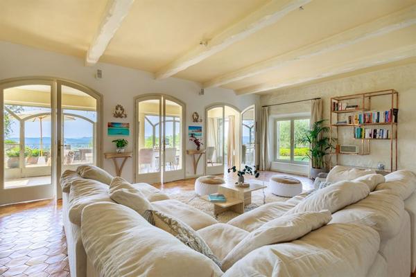 Vente Villa de luxe Montauroux 8 Pièces 310 m²