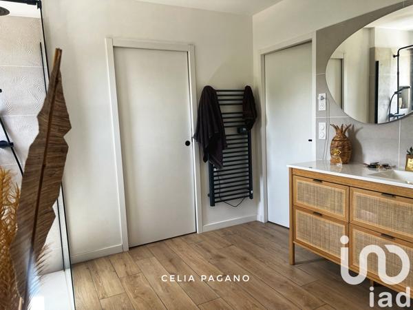 Maison à vendre 4 pièces 120 m² Saint-Cyr-sur-Mer