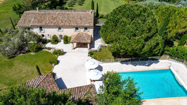 Vente Maison de luxe Apt 10 Pièces 322 m²