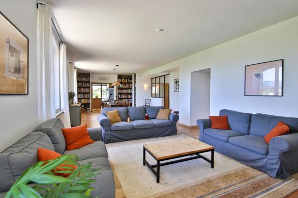 Vente Maison de luxe Apt 10 Pièces 322 m²