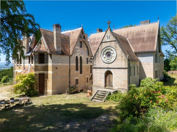 Vente Château Reyrieux 22 Pièces 680 m²