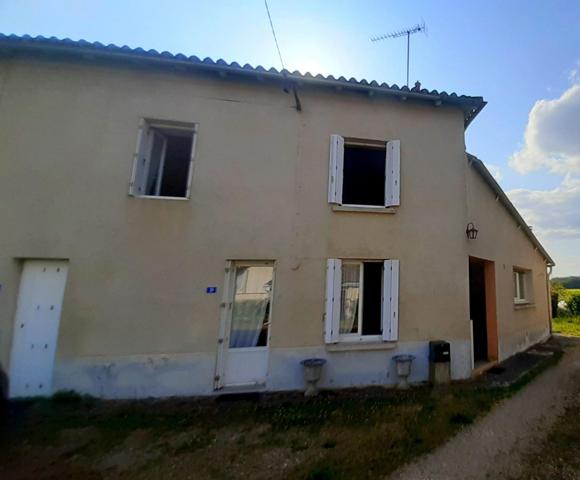 Maison à beau potentiel proche nature