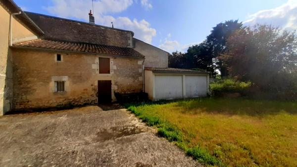 Maison à beau potentiel proche nature