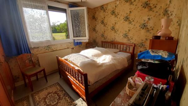 Maison à beau potentiel proche nature