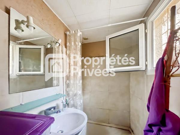 Maison de village 2 chambres avec cour et terrasse