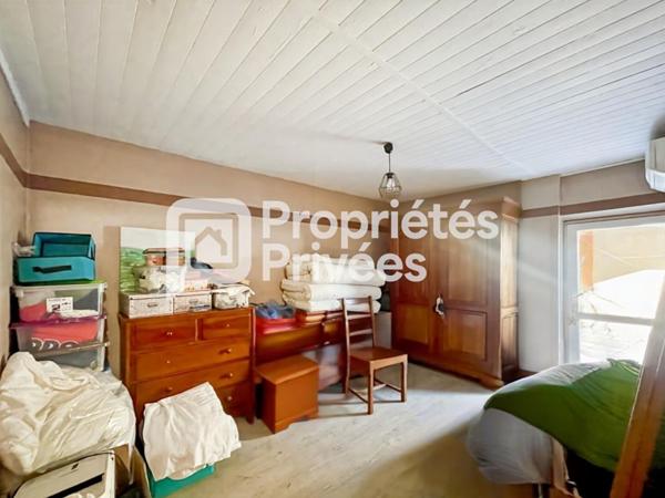 Maison de village 2 chambres avec cour et terrasse