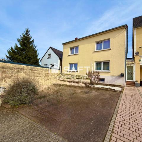Maison 157 m²,  4 chambres de 20 m2, garage 2 voitures, sous-sol complet, terrain 905 m2