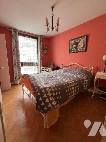 HAZEBROUCK, Bel APPARTEMENT T3 de 79m² avec balcon en centre-ville - Résidence sécurisée avec a...
