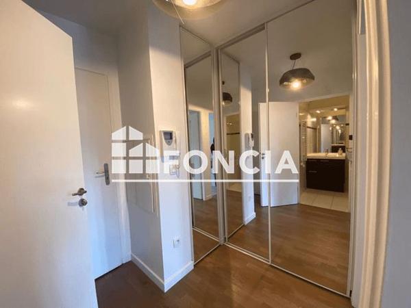 Location Appartement 2 pièces 41.4 m² - 6 RUE DES VALLEES-RUE DU LAVOIR Chatenay Malabry 92290