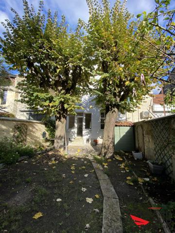 5 PIÈCES 200 M² BOULEVARD MAGNIFIQUE MAISON PLEINE DE CHARME