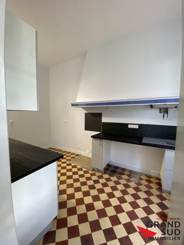 5 PIÈCES 200 M² BOULEVARD MAGNIFIQUE MAISON PLEINE DE CHARME