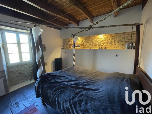 Ferme 6 pièces de 145 m² à Compreignac (87140)