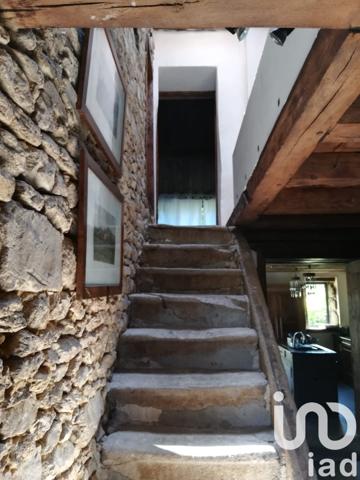 Ferme 6 pièces de 145 m² à Compreignac (87140)