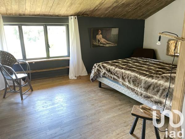 Ferme 6 pièces de 145 m² à Compreignac (87140)