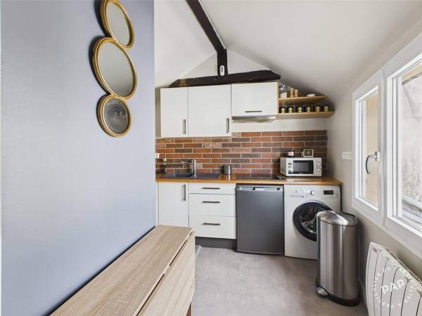 Studio très Calme et très bien placé