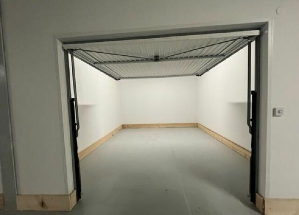 Stationnement à louer  •  Laon