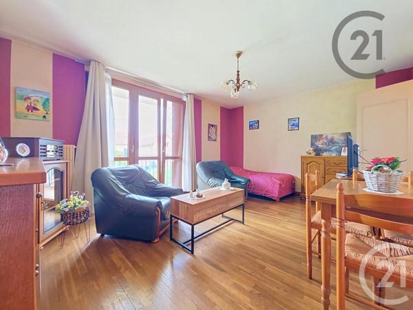 Appartement F1 à vendre  1 pièce - 33 m 2   TROYES  - 10