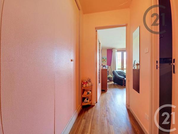 Appartement F1 à vendre  1 pièce - 33 m 2   TROYES  - 10