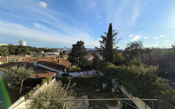 Maison à vendre    5 pièces • 98 m2 Nîmes