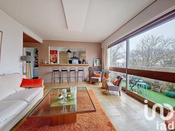 Appartement 4 pièces de 88 m² à Garches (92380)