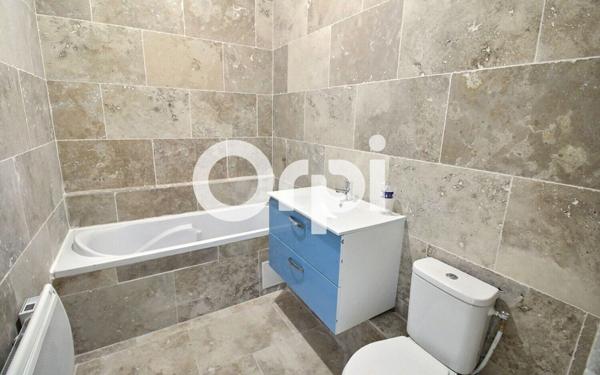 Appartement à vendre    3 pièces • 100 m2 Marseille 15