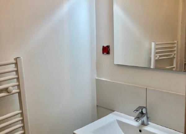 Appartement à louer    2 pièces • 24,89 m2 Fontenay-sous-Bois