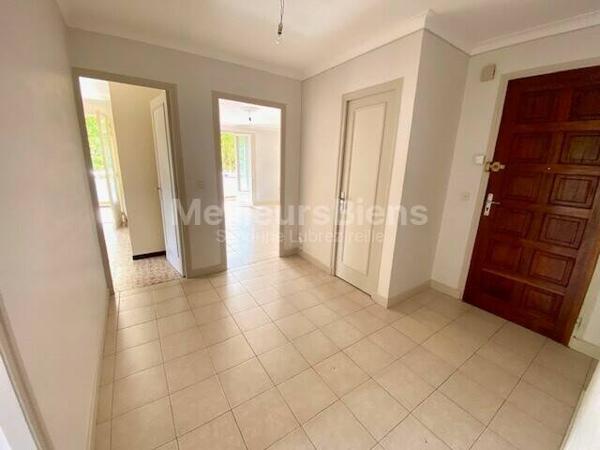 AUCH Centre-ville - T3 lumineux de 73m2 avec balcon et ascenseur