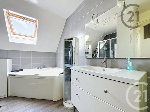 Maison à vendre  6 pièces - 140,84 m 2   REIMS  - 51