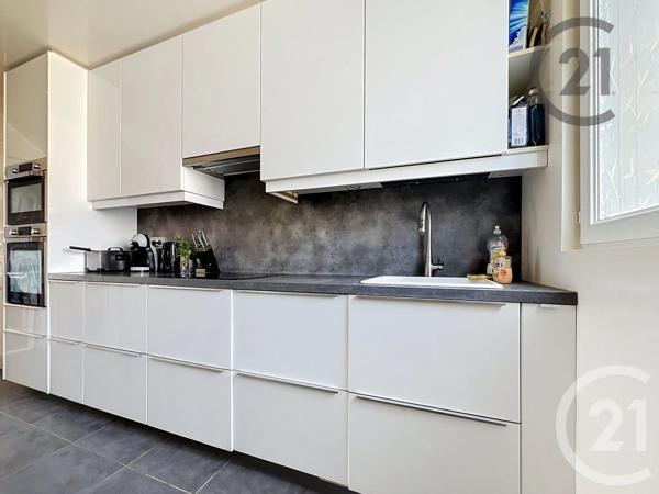 Maison à vendre  6 pièces - 140,84 m 2   REIMS  - 51