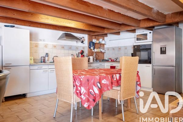 Maison à vendre 5 pièces 196 m² Ollioules