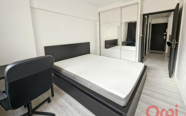 Appartement à vendre    2 pièces • 43 m2 Toulon