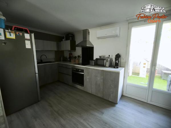 Appartement 3 pièces + cour + parking
