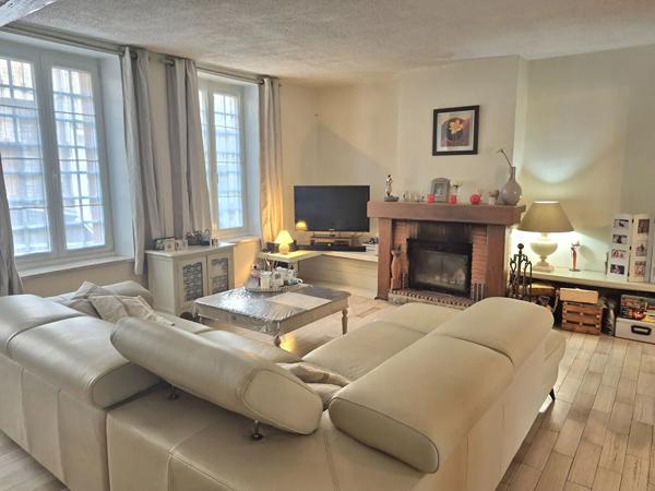 Maison à vendre 6 pièces 181m² Boulogne-sur-Mer (62200)