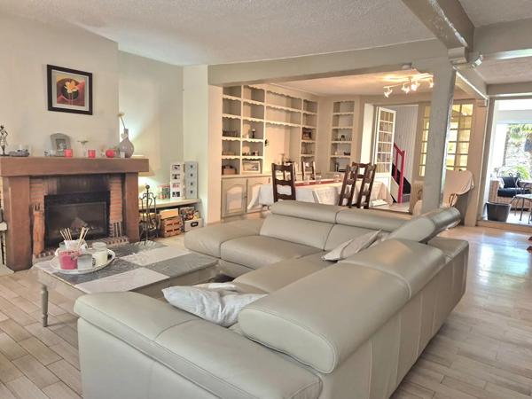 Maison à vendre 6 pièces 181m² Boulogne-sur-Mer (62200)