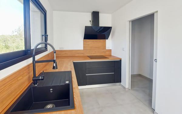 Maison à vendre    4 pièces •  Bressols