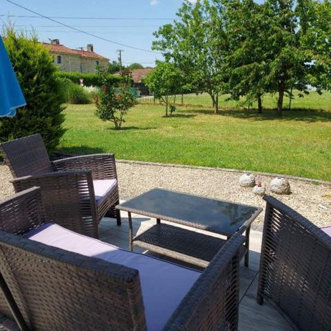 Maison Tonnay Charente 4 pièce(s) 105.5 m2