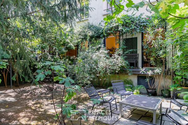 Appartement traversant avec terrasse et jardin