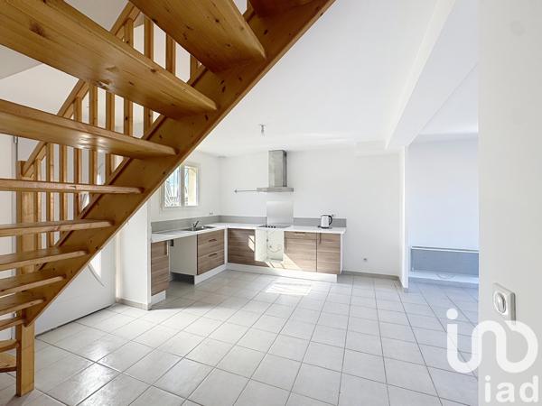 Maison à vendre 4 pièces 79 m² Vinassan